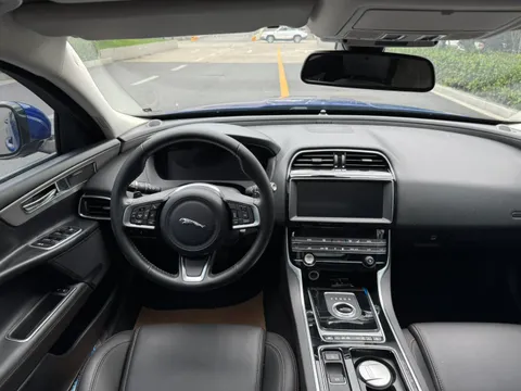 Jaguar XEL