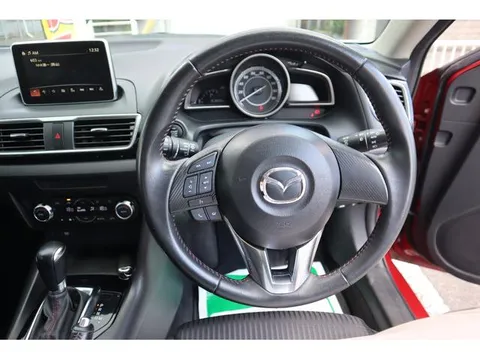 Mazda Axela Sport