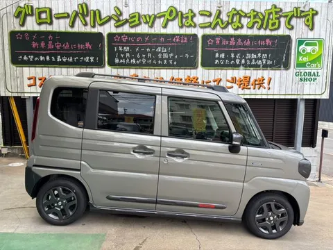 Suzuki Spacia Gear
