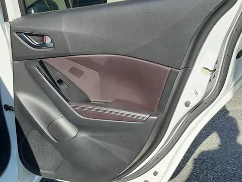 Mazda Axela Sport