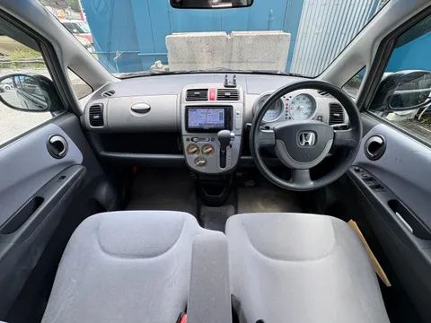 Honda Life