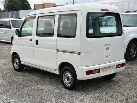 Daihatsu Hijet Cargo