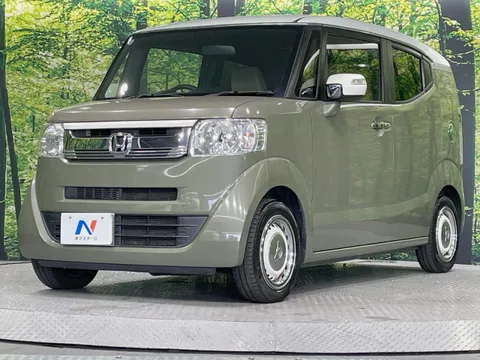 Honda N-BOX Slash