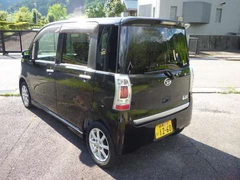Daihatsu Tanto Exe