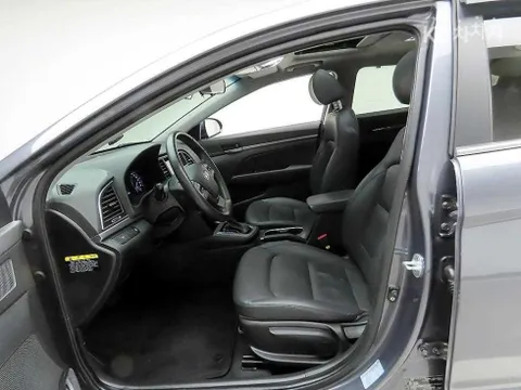Hyundai Elantra (Avante)
