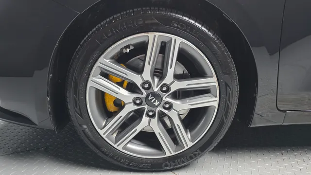 Kia Cerato (K3)