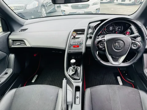 Honda S660