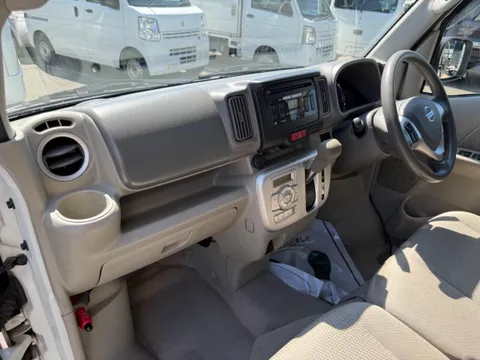 Nissan Clipper Rio