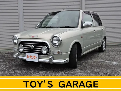 Daihatsu Mira Gino