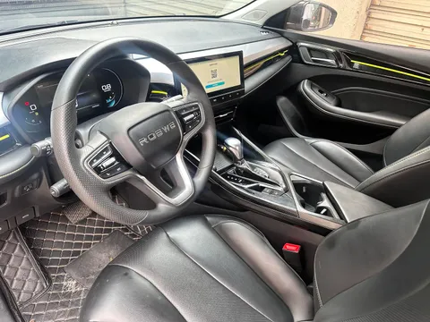Roewe i5