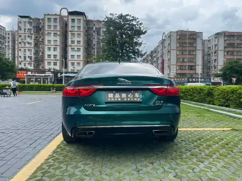 Jaguar XFL