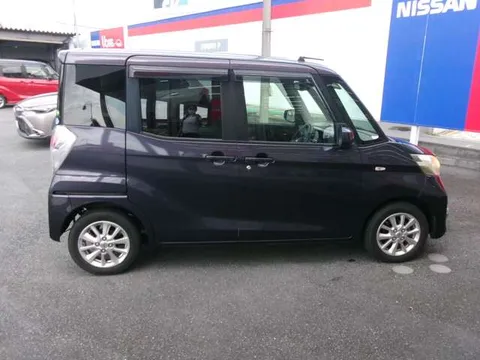 Nissan Dayz Roox