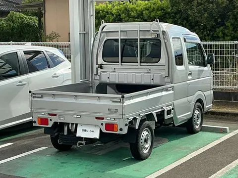 Suzuki Carry