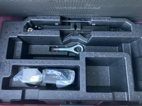 Daihatsu Mira Tocot