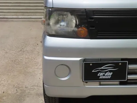 Mitsubishi Minicab Van