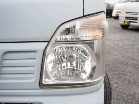Nissan Clipper Truck