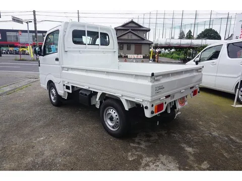 Nissan Clipper Truck