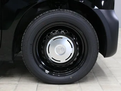 Honda N-BOX Joy