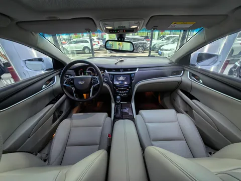 Cadillac XTS