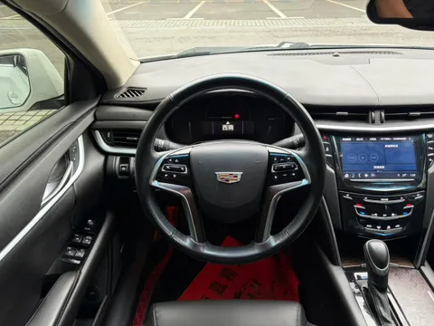 Cadillac XTS
