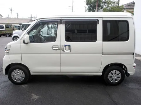 Subaru Sambar Van