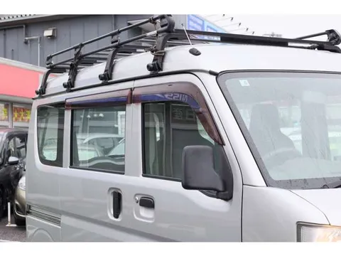 Mitsubishi Minicab Van