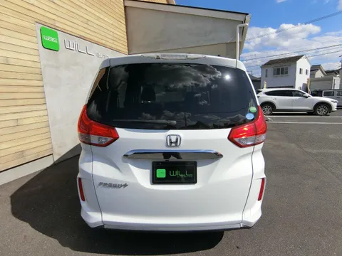 Honda Freed Plus
