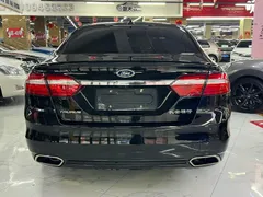 Ford Taurus