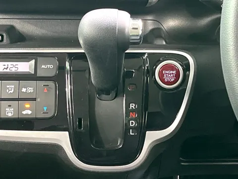 Honda N-BOX+ Custom