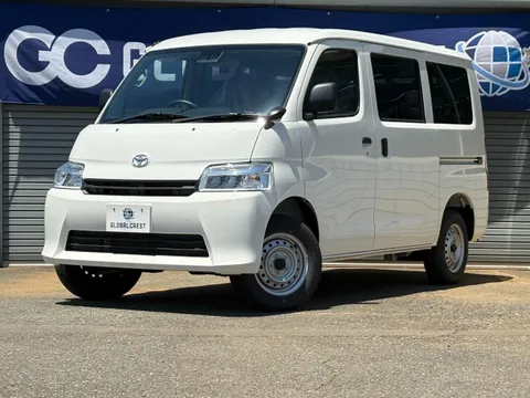 Toyota TownAce Van