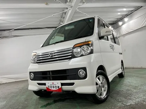Daihatsu Atrai Wagon