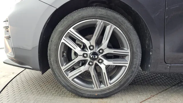 Kia Cerato (K3)