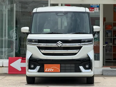 Suzuki Spacia Custom