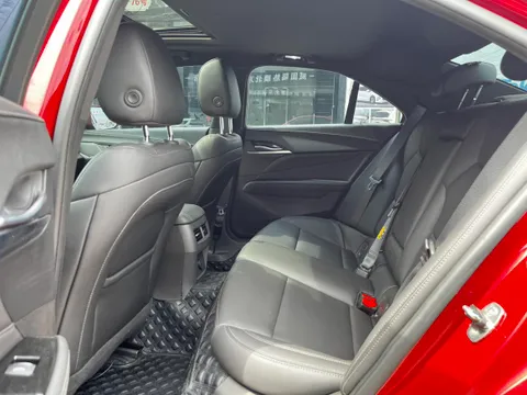 Cadillac CT4