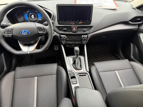 Hyundai Festa