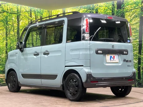 Suzuki Spacia Gear