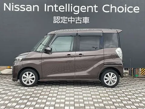 Nissan Dayz Roox