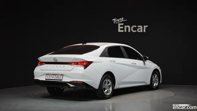 Hyundai Elantra (Avante)