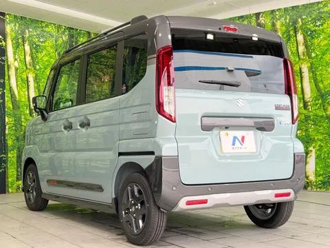 Suzuki Spacia Gear