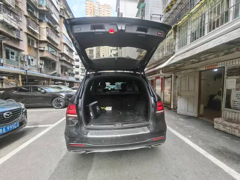 Mercedes-Benz GLE-Class