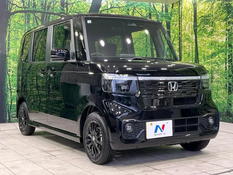 Honda N-BOX Custom