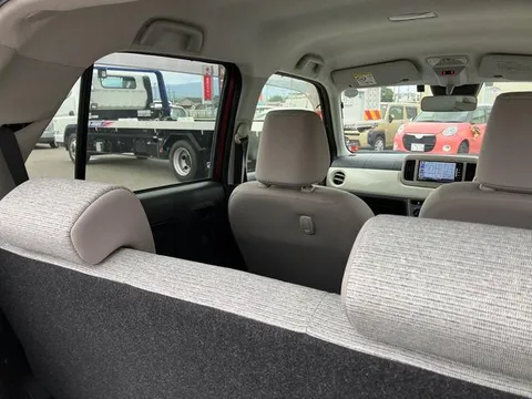 Daihatsu Mira Tocot