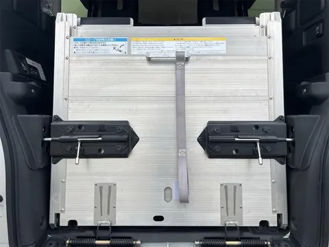 Honda N-BOX Plus