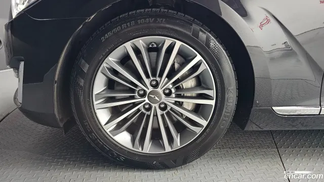 Genesis G90 (EQ900)