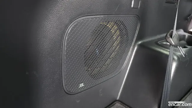 Hyundai Grand Santa Fe (Maxcruz)