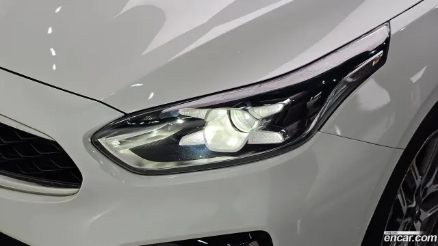 Kia Cerato (K3)
