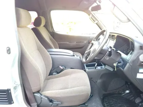 Toyota HiAce Wagon