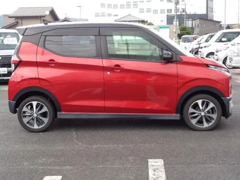 Mitsubishi eK X