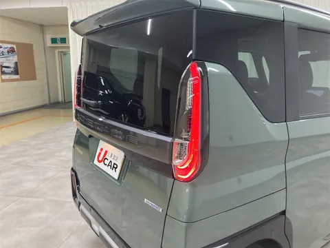 Mitsubishi Delica Mini