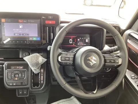 Suzuki Spacia Custom